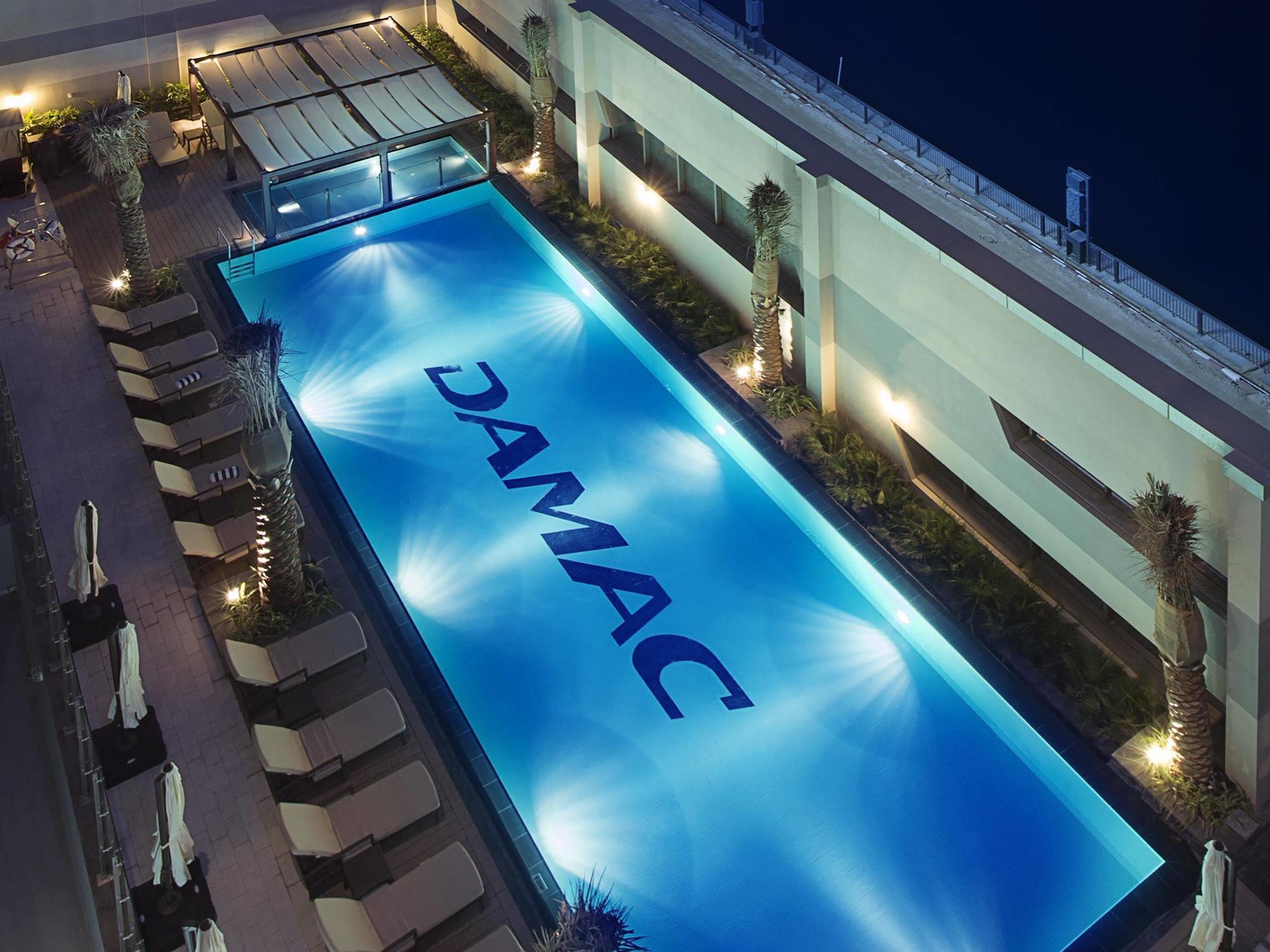 Damac Maison The Vogue Дубай Экстерьер фото DAMAC Pool